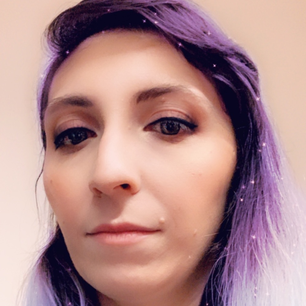 Meet your Posher, Marisa